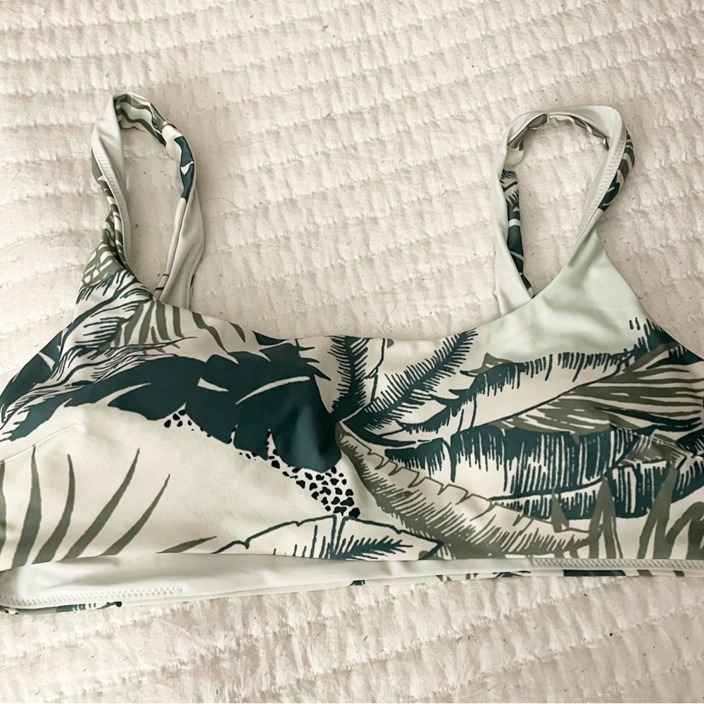American Eagle / Aerie swim suit palm leaf print